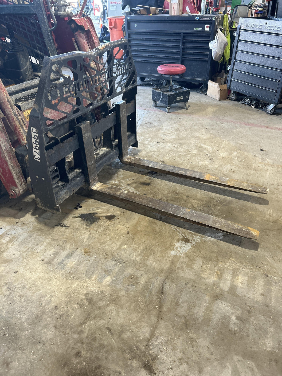 2024 PALADIN 48" Pallet Forks - Paladin