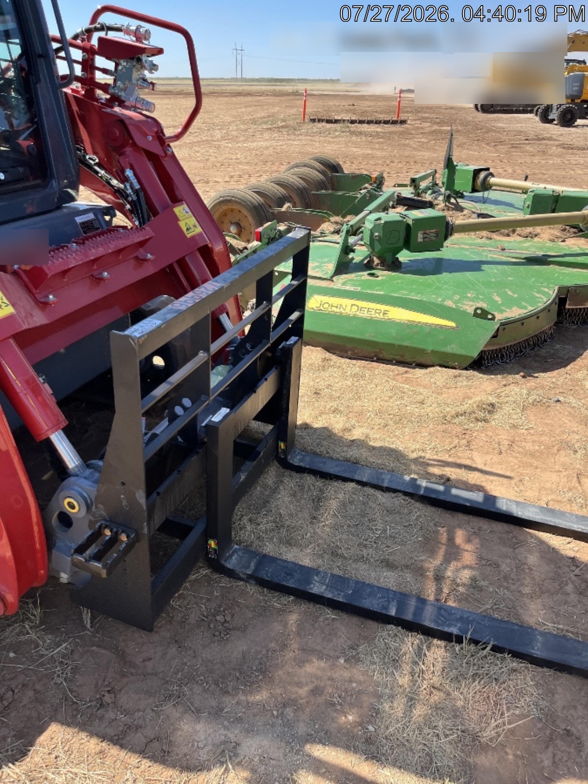 2026 TAKEUCHI TL12V2-CR
