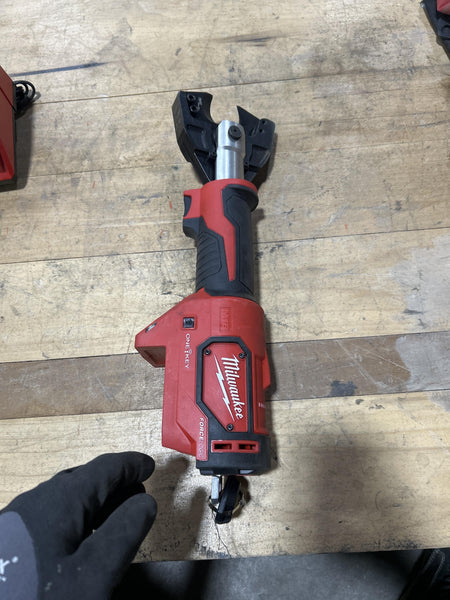2024 MILWAUKEE 2672-21