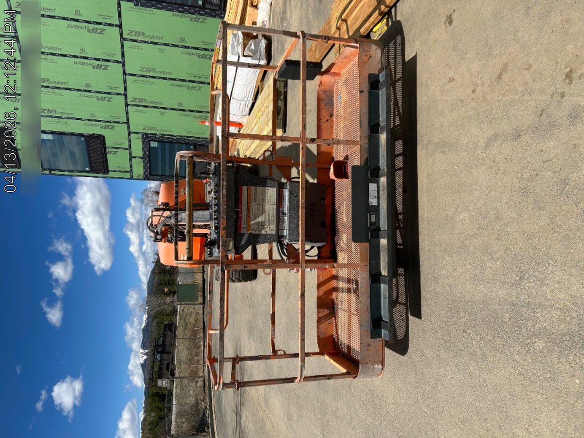 2018 JLG 660SJ