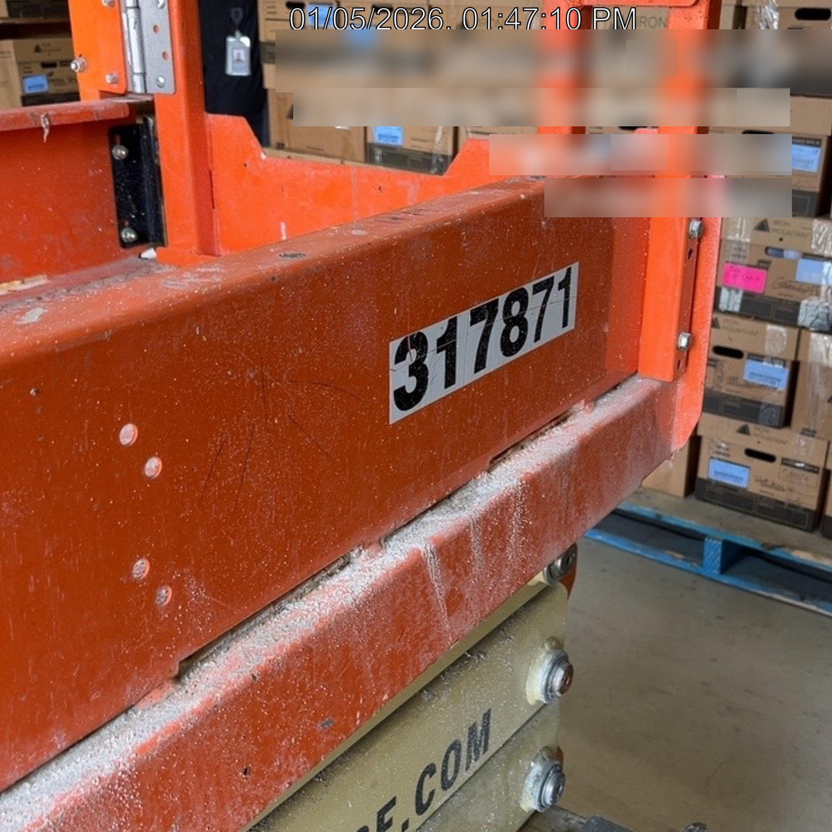 2023 JLG ES2632