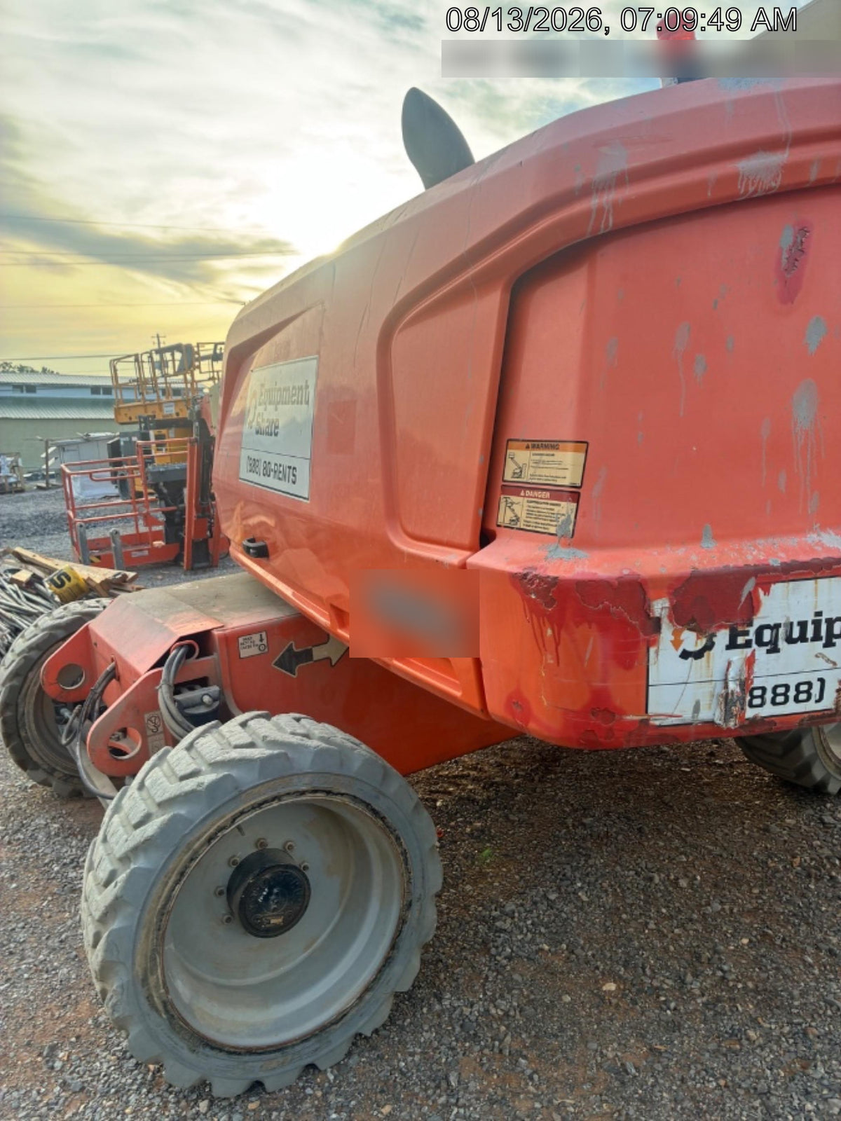 2019 JLG 660SJ