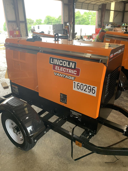 2021 Lincoln Electric Vantage 322 Vantage 322 Ready Pak 3 w/ Decals, ORANGE (includes trailer, cable rack, fender light kit) NO Telematics