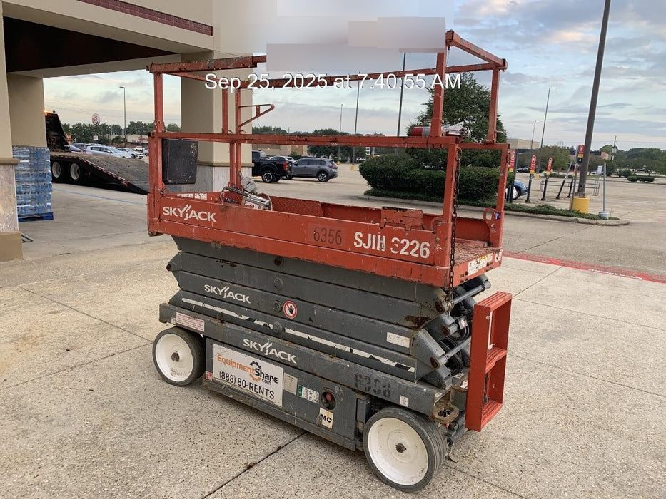 2017 SKYJACK SJIII-3226