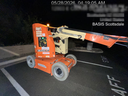 2021 JLG E300AJP