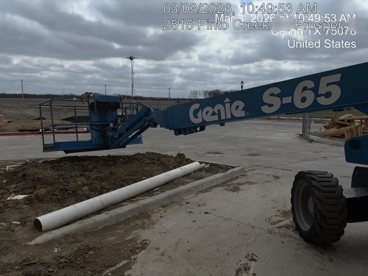 2017 GENIE S-65