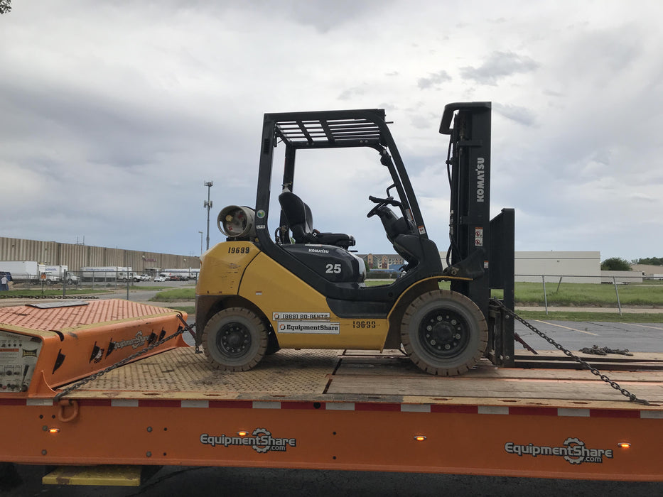 2018 KOMATSU FG25HT-16