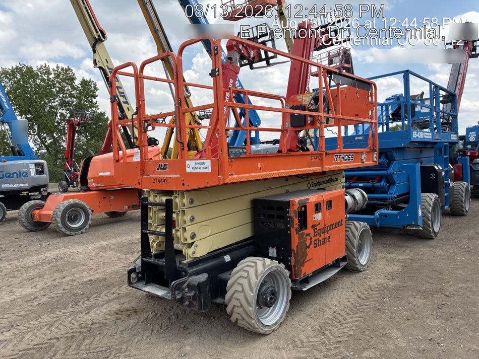 2022 JLG RT4069