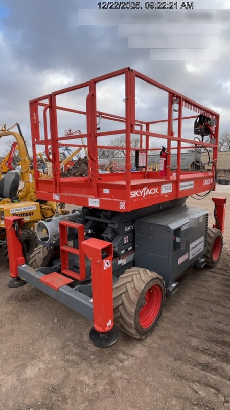 2023 SKYJACK SJ6832 RT