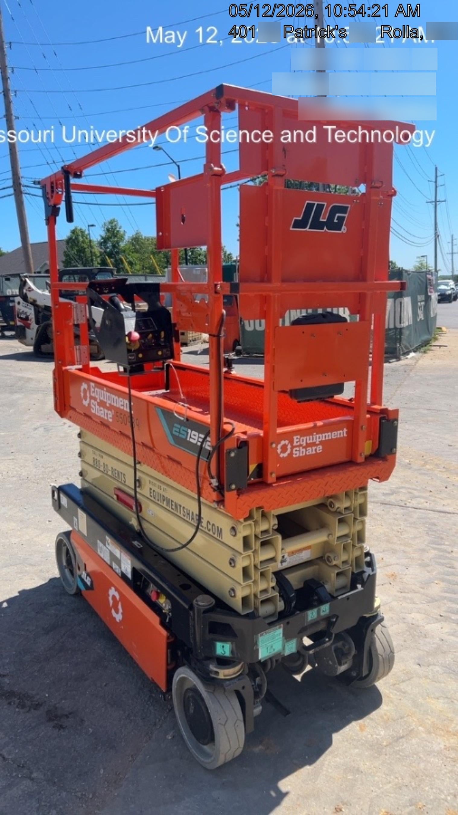 2025 JLG ES1932