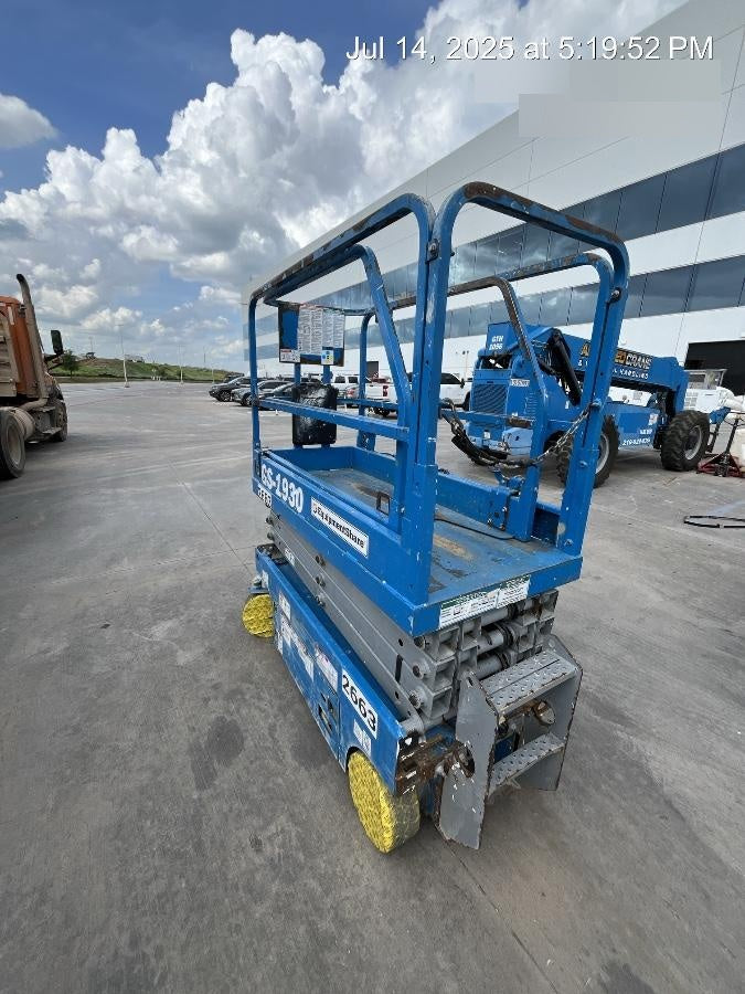 2017 Genie GS-1930 Genie GS-1930 Scissor Lift