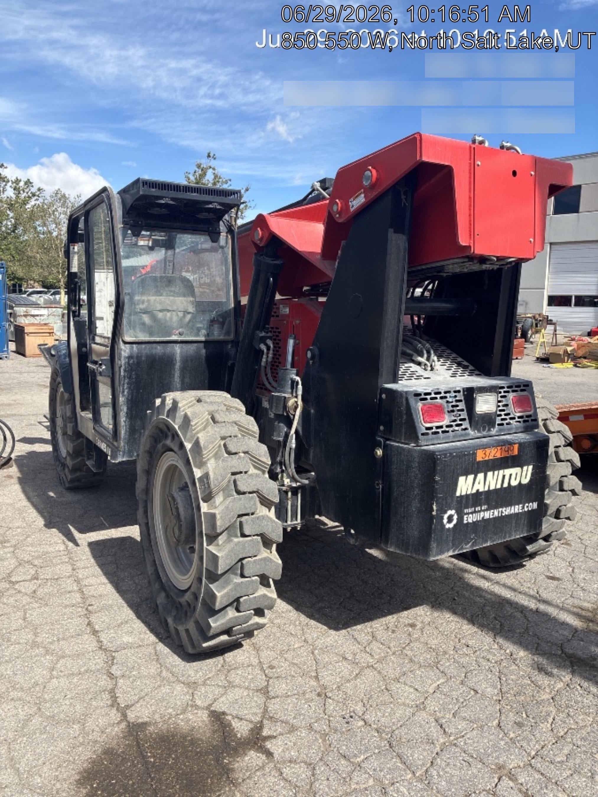 2023 MANITOU MTA10055