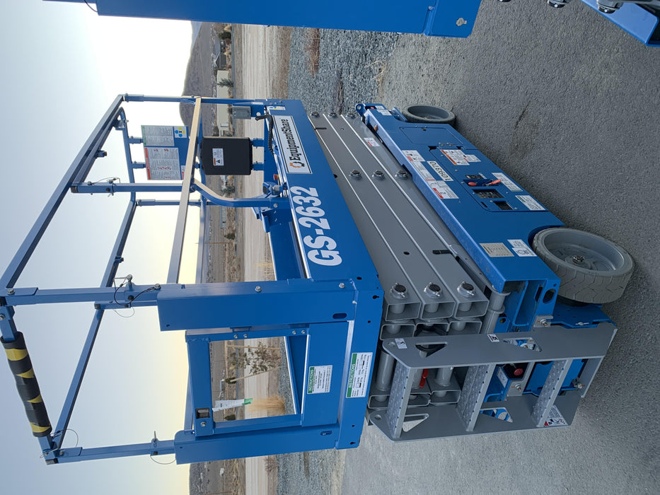 2020 Genie GS-2632 Solid NM Tires, Folding Rails with Half-Height Swing Gate, Beacon, 800W Invertor