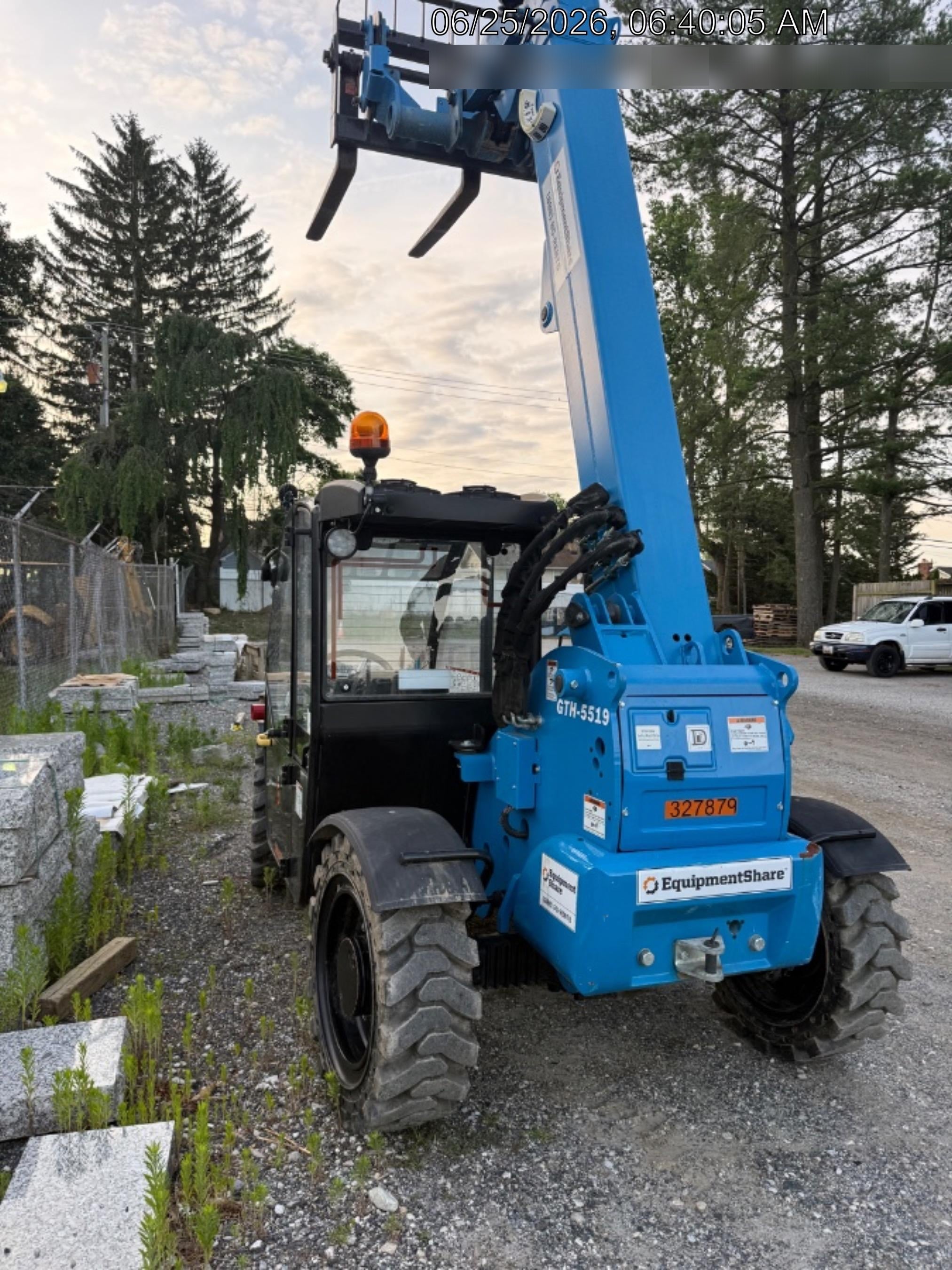 2023 GENIE GTH-5519