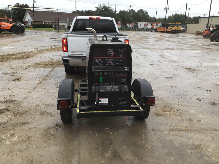 2019 Lincoln Electric Vantage 322 Welder Ready-Pak 3, Two wheel trailer, Fender and Light kit, Cable Rack