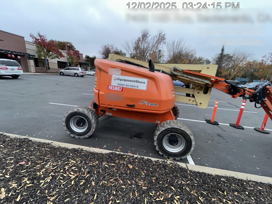 2019 JLG 450AJ