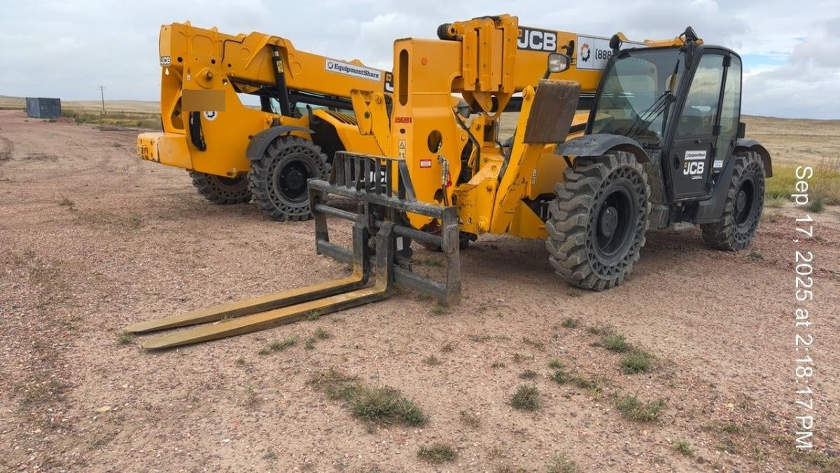 2022 JCB 514-56