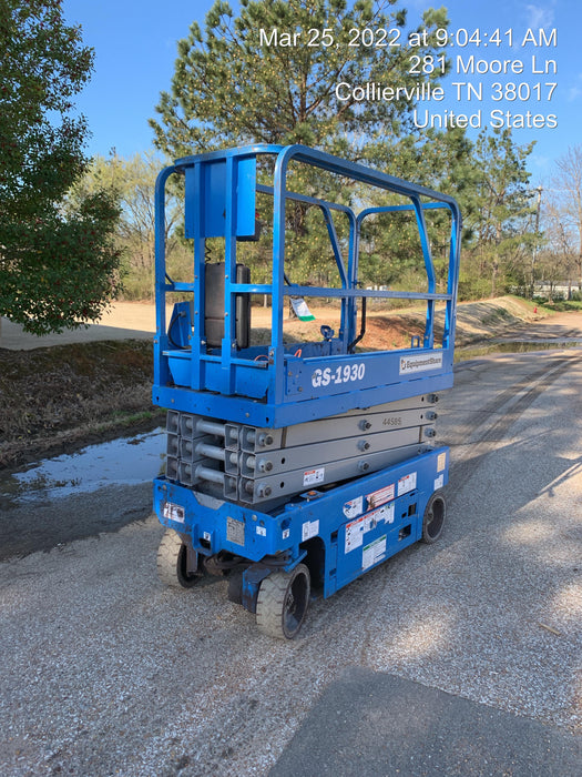 2019 Genie GS-1930 Fixed rails with chain Entry