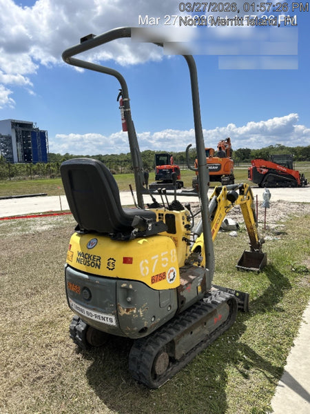 2017 Wacker Neuson 803 Wacker Neuson 803 Mini - Canopy Base/12" Bucket