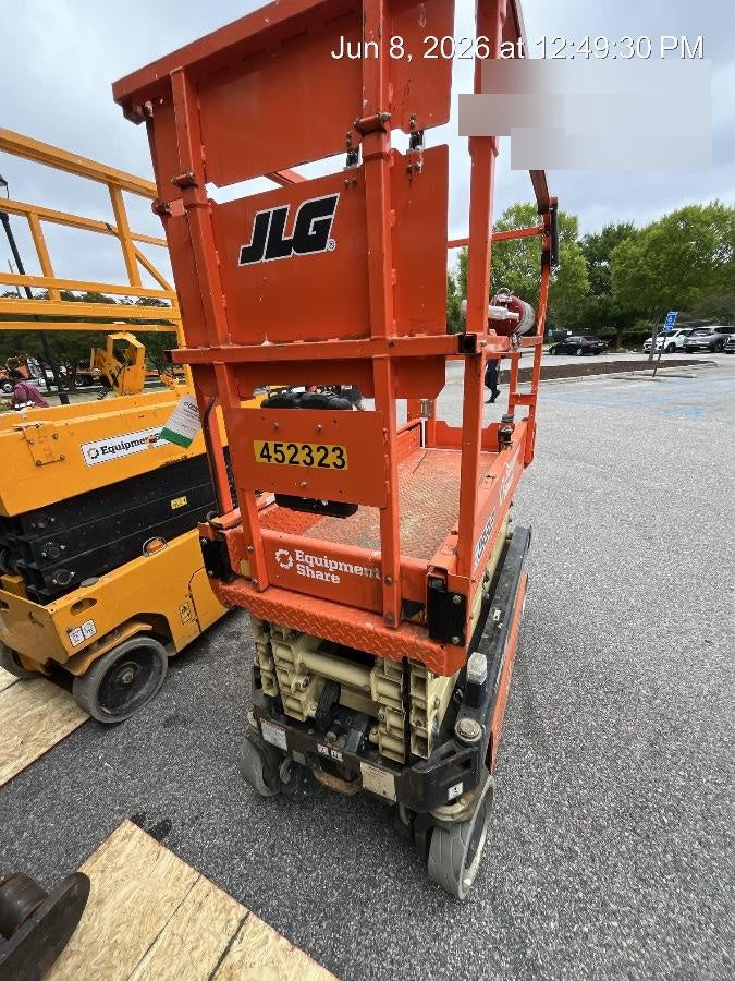2024 JLG ES1932
