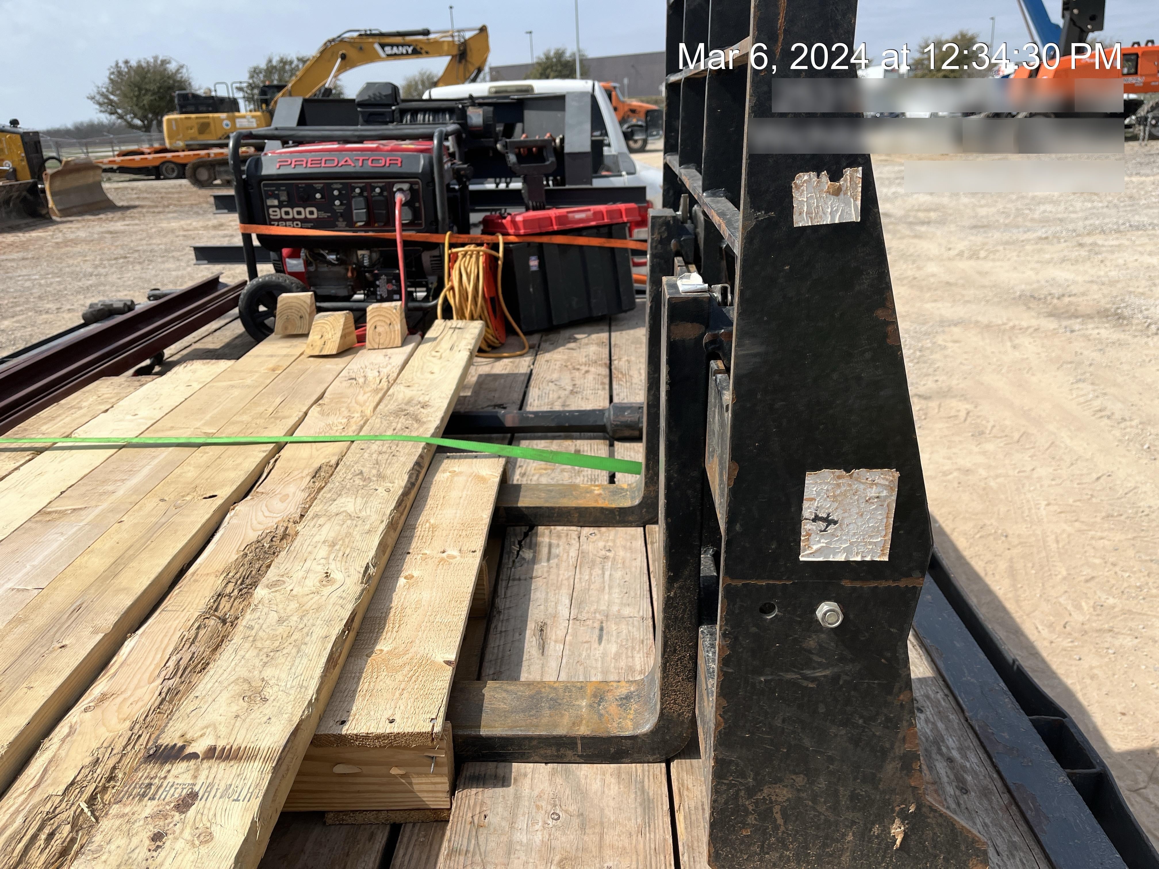 2023 ARROW MATERIAL HANDLING 48" Pallet Forks - Arrow