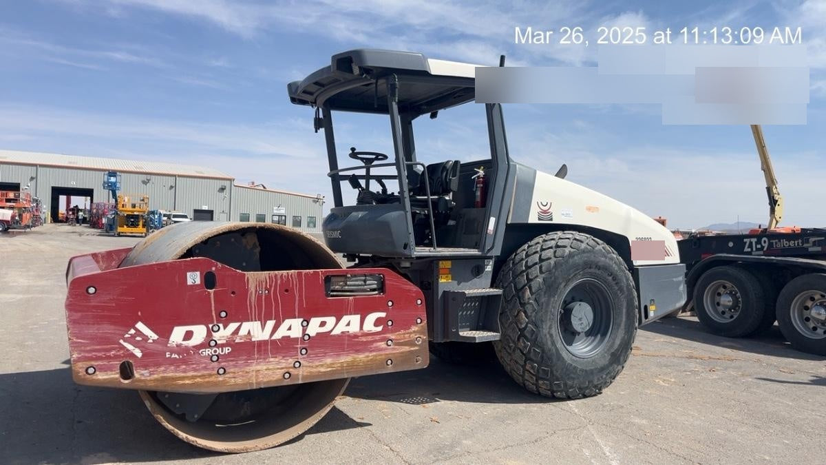 2022 DYNAPAC CA2500D