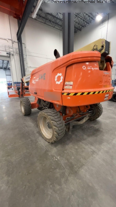 2023 JLG 660SJ