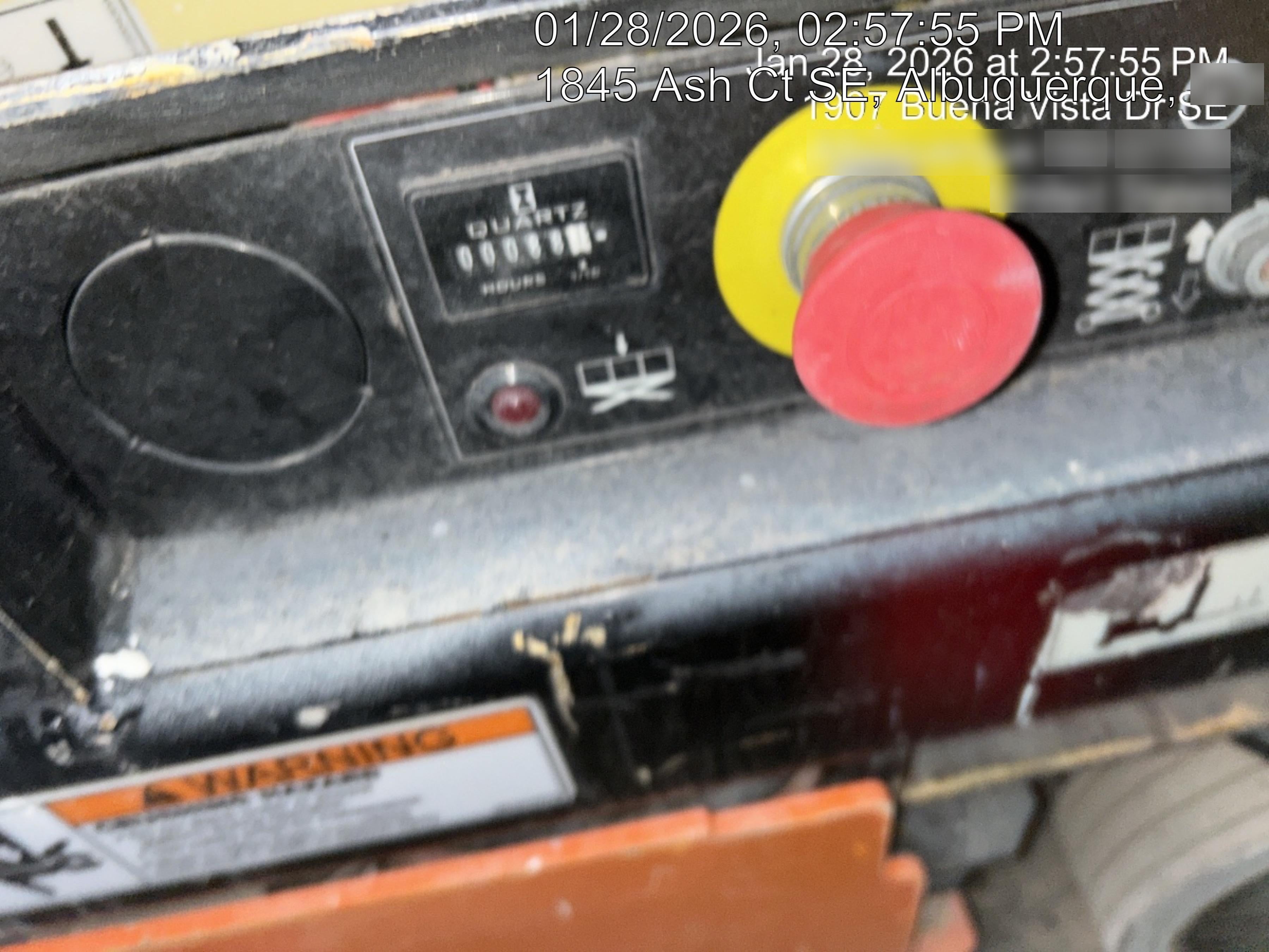 2021 JLG ES1330L