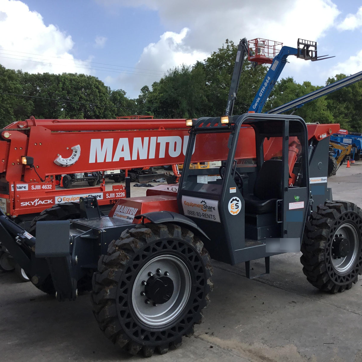2018 Manitou MTA10055 MTA10055 - Canopy, Worklights, Beacon, 66" Carriage, 60" Forks, Solid Tires, Aux Hydraulics