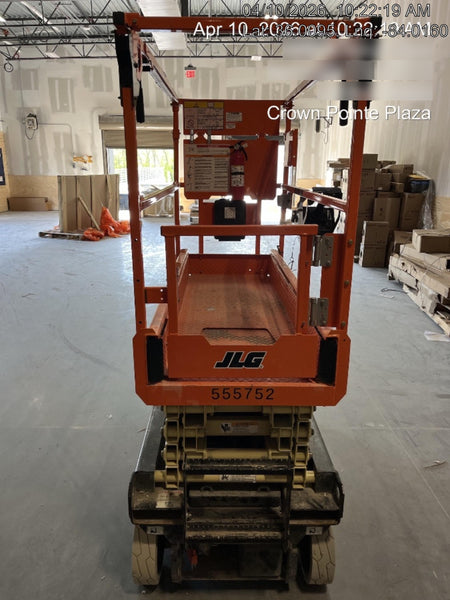 2025 JLG ES1932