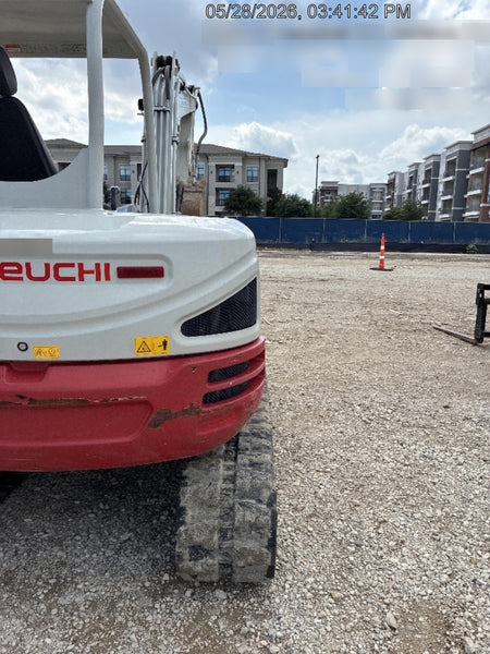 2024 TAKEUCHI TB250-2R