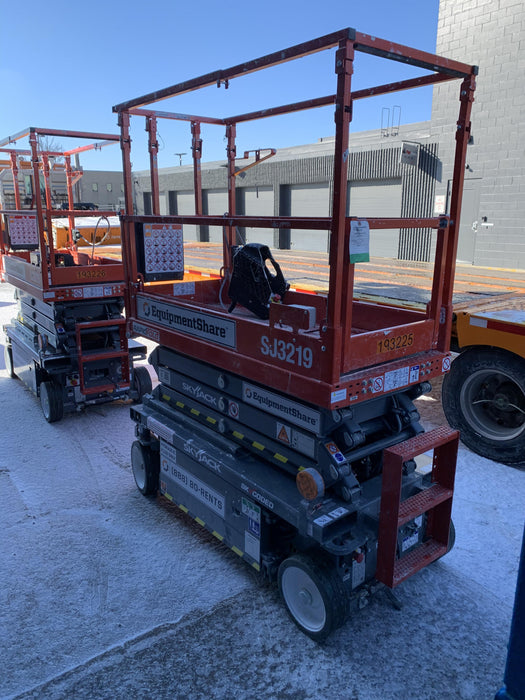 2021 SKYJACK SJ3219