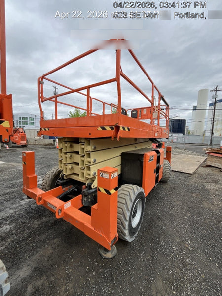 2020 JLG 430LRT