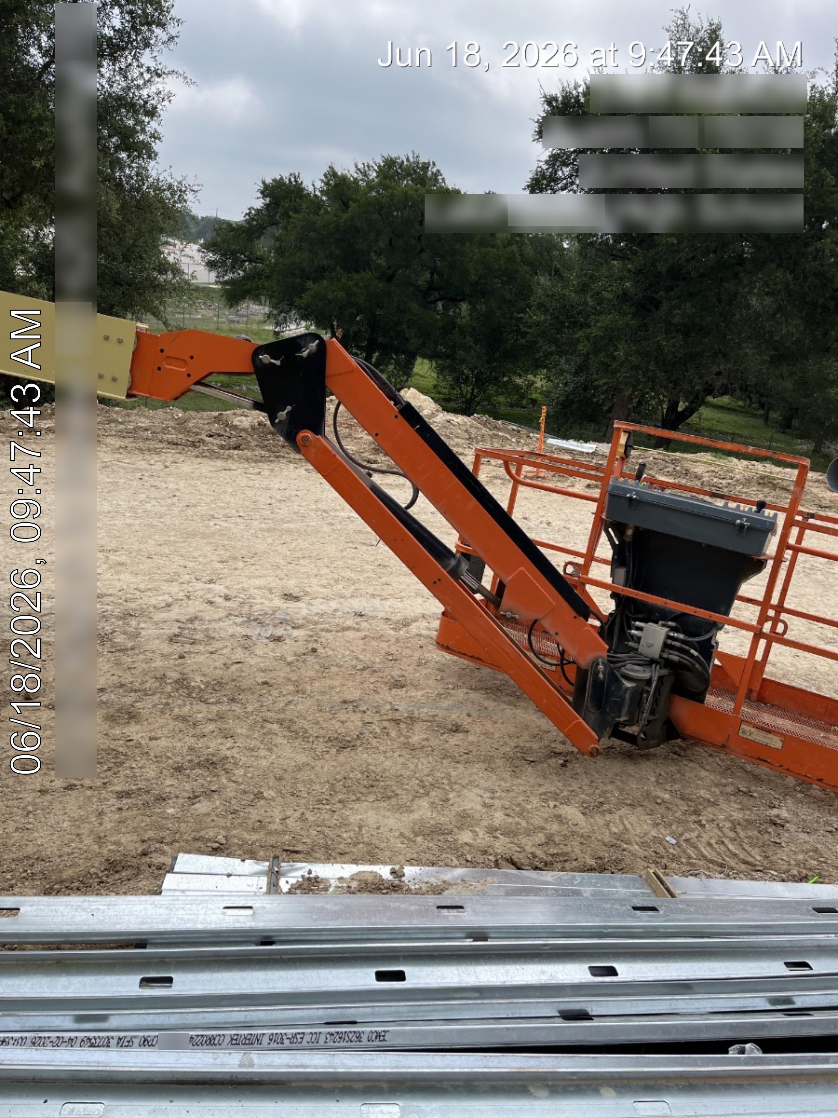 2019 JLG 600AJ