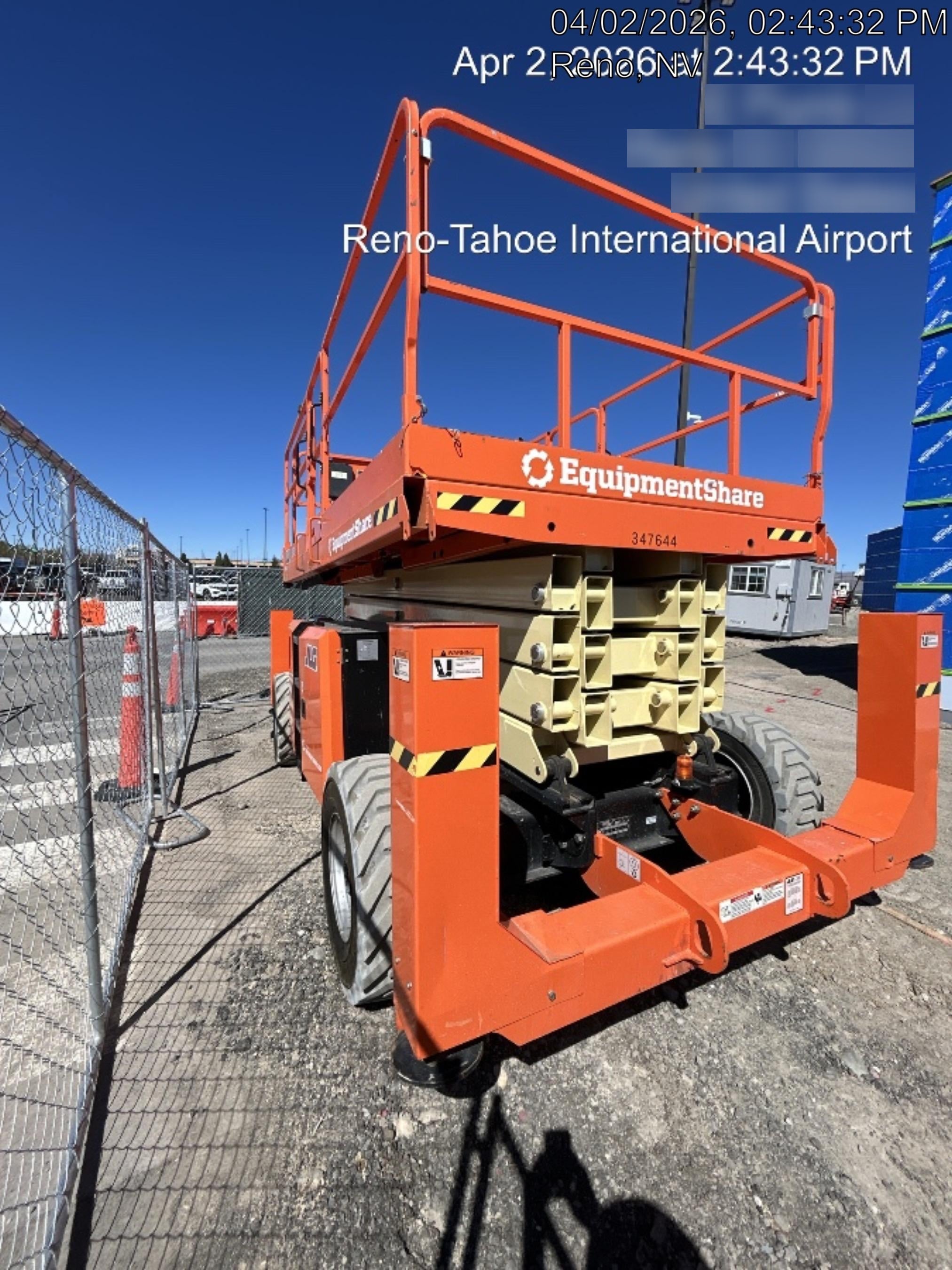 2023 JLG RT4394