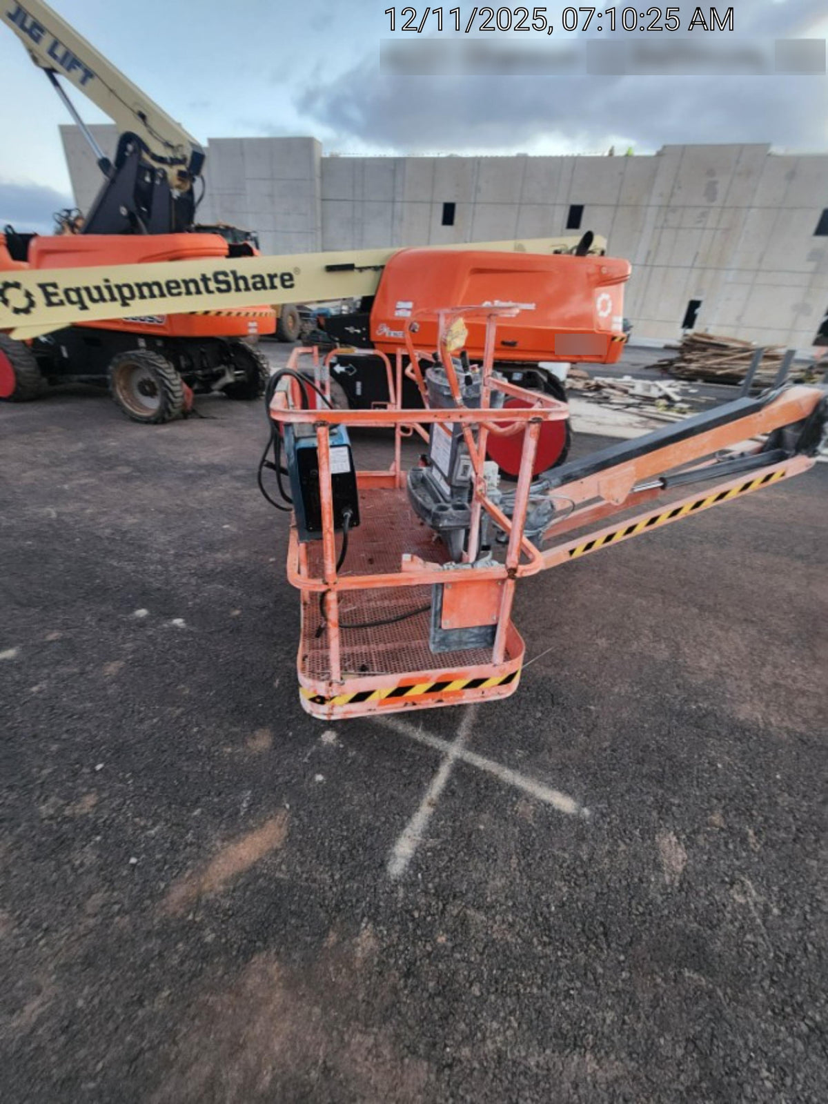 2025 MILLER ELECTRIC CST-282