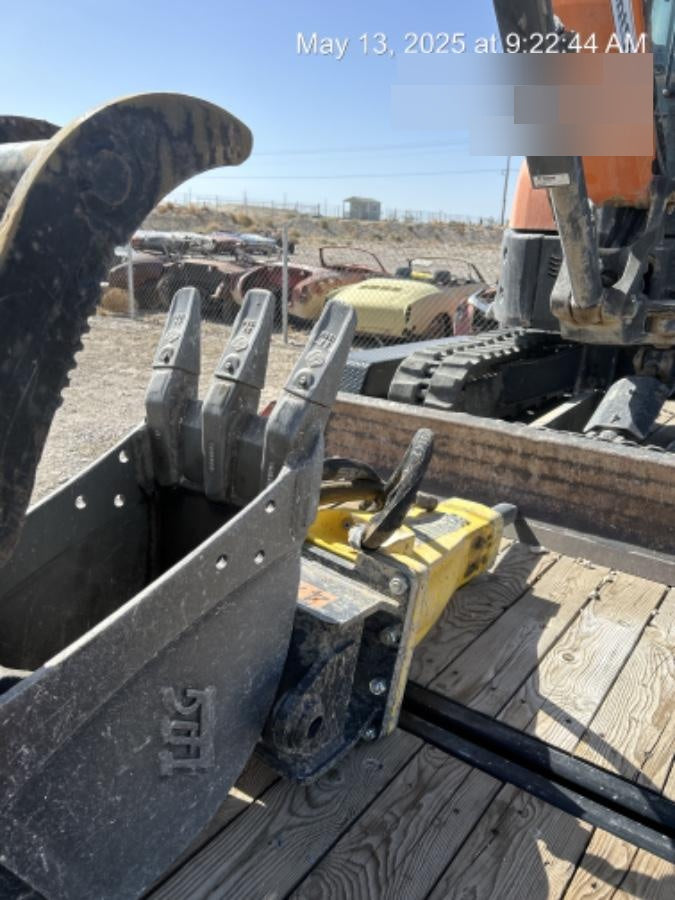 2023 TAG MANUFACTURING 12" Bucket, Mini Excavator - Tag