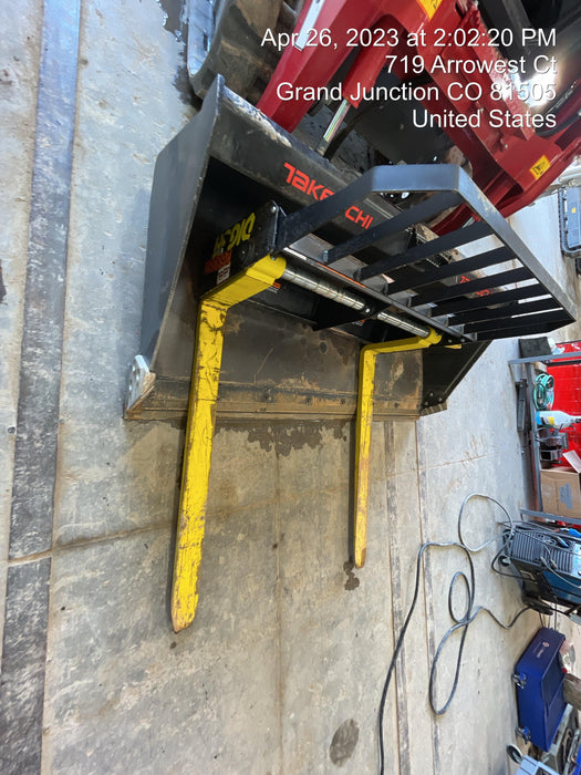 2022 DIGGA 48" Pallet Forks - Digga