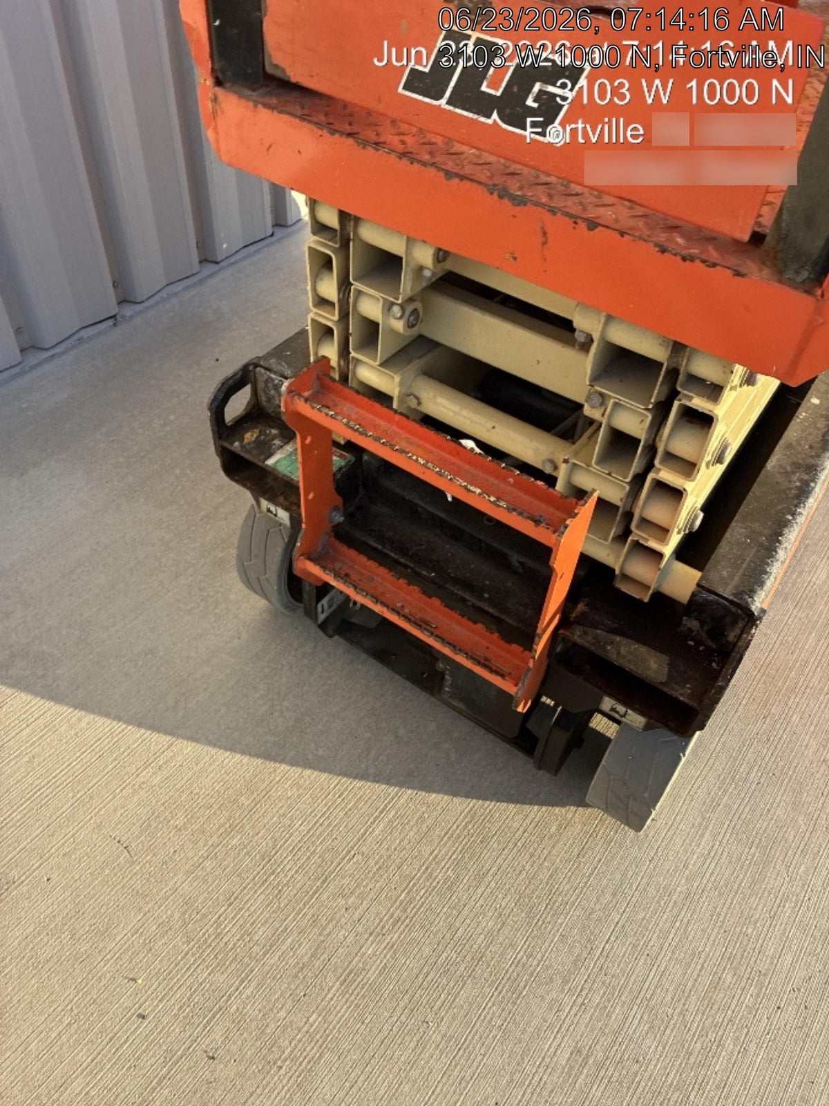 2021 JLG ES1932