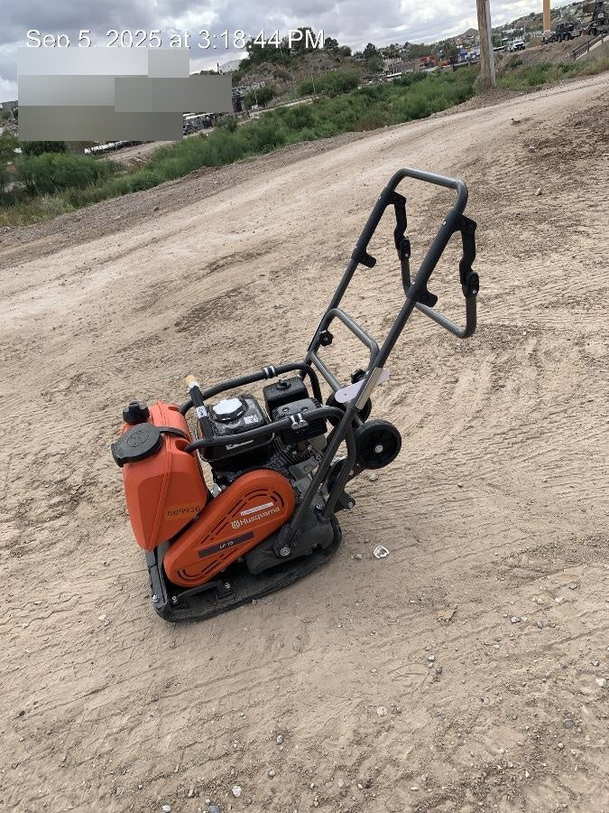 2025 HUSQVARNA LF75
