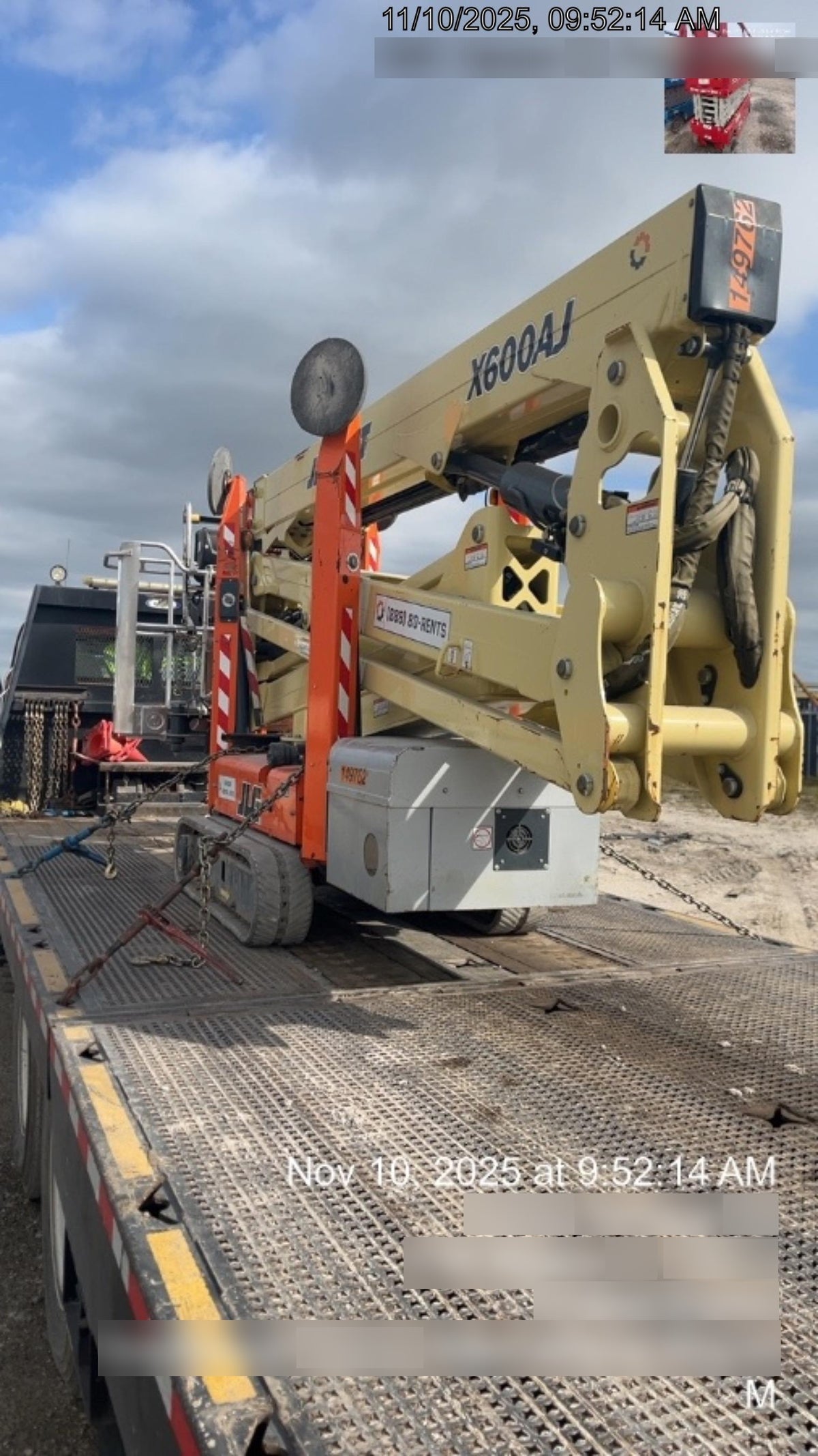 2021 JLG X600AJ