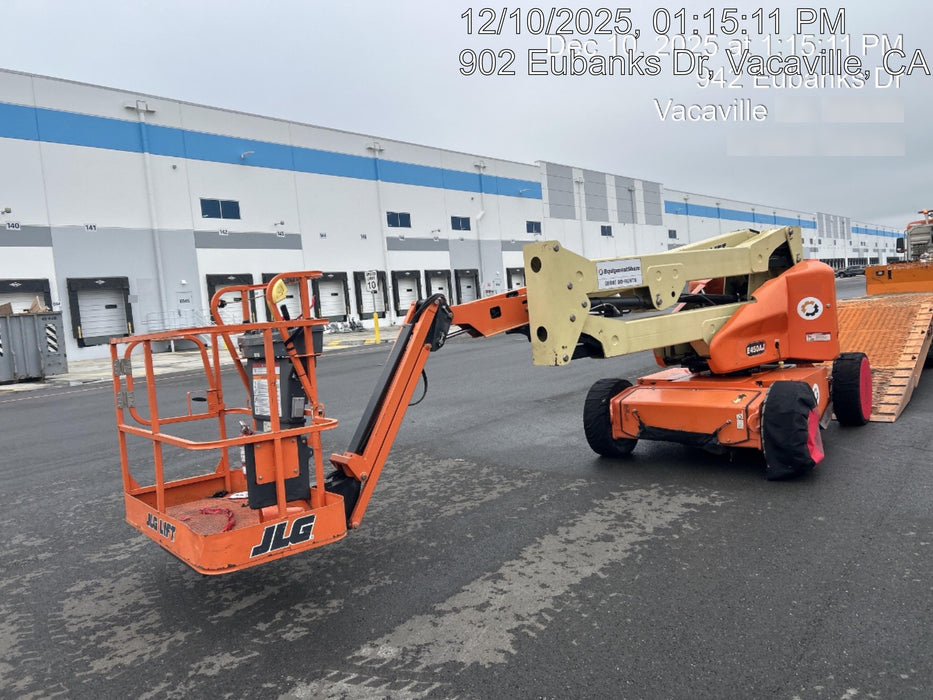 2019 JLG E450AJ