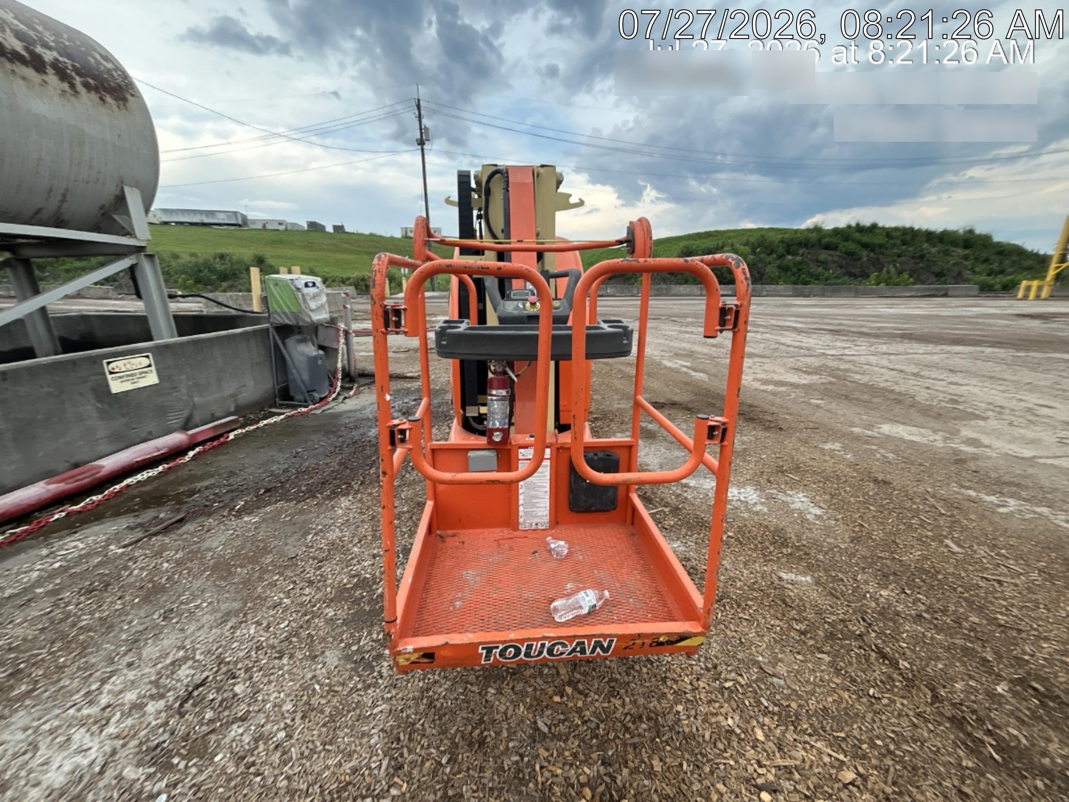 2022 JLG 26E