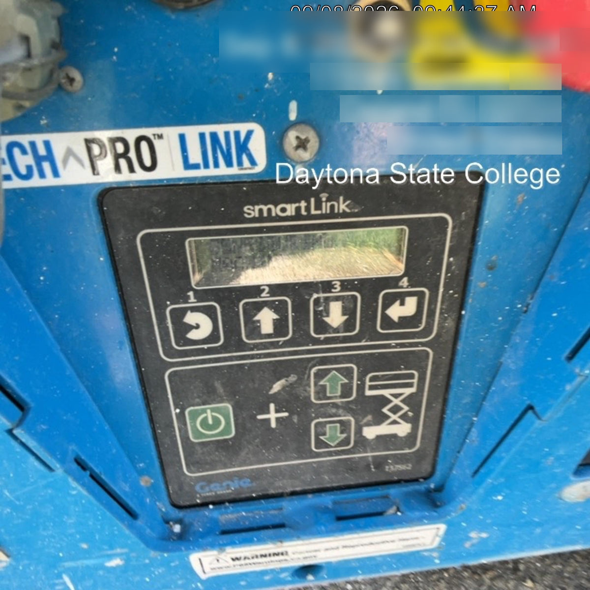 2023 GENIE GS-1432