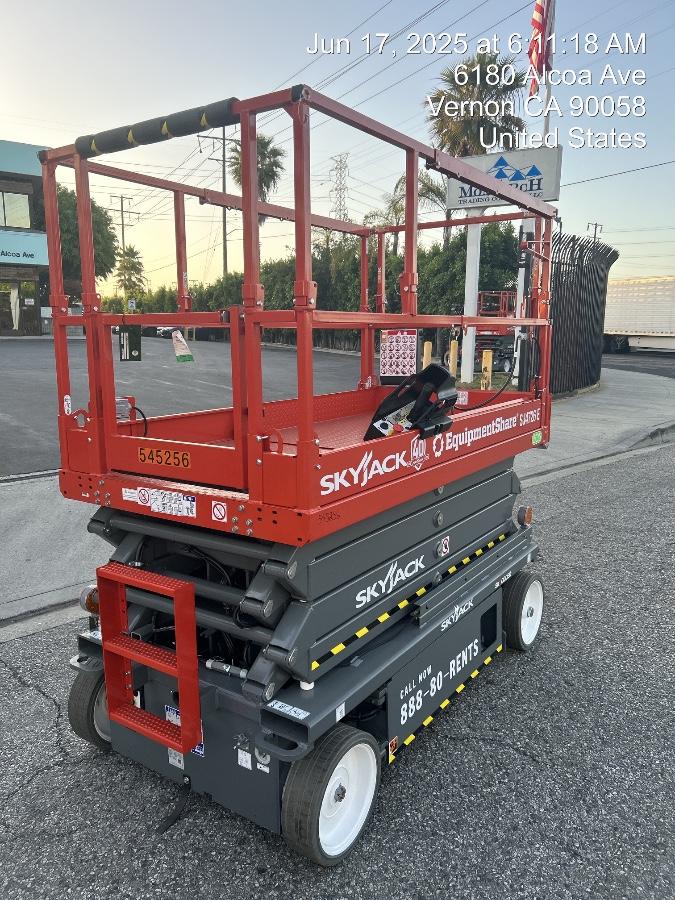 2025 SKYJACK SJ4726