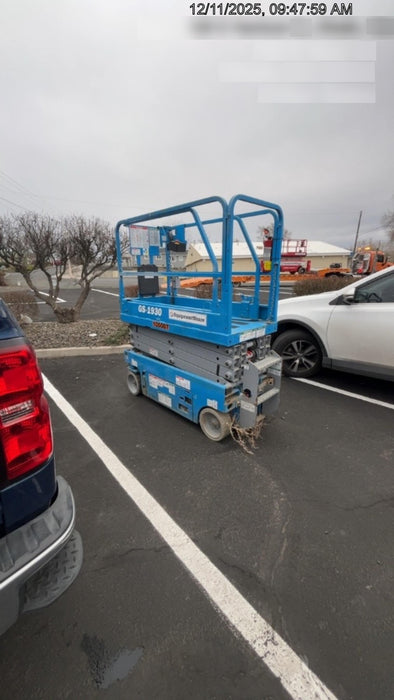 2020 Genie GS-1930 Fixed rails with chain entry gate - Pre A92.20, 800W Inverter