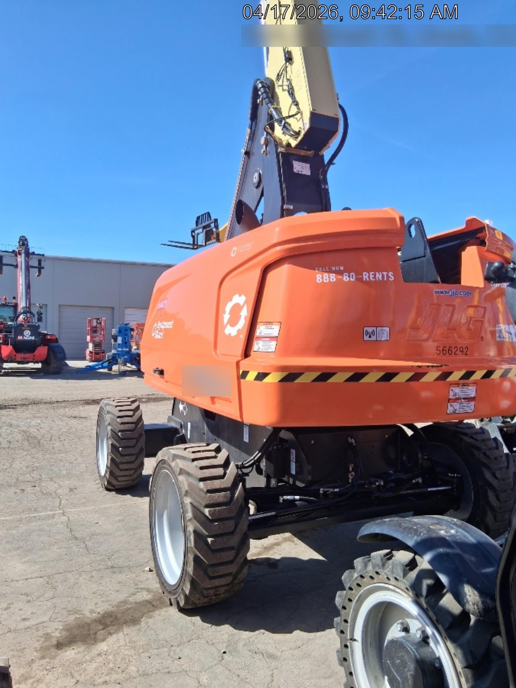 2025 JLG 660SJ