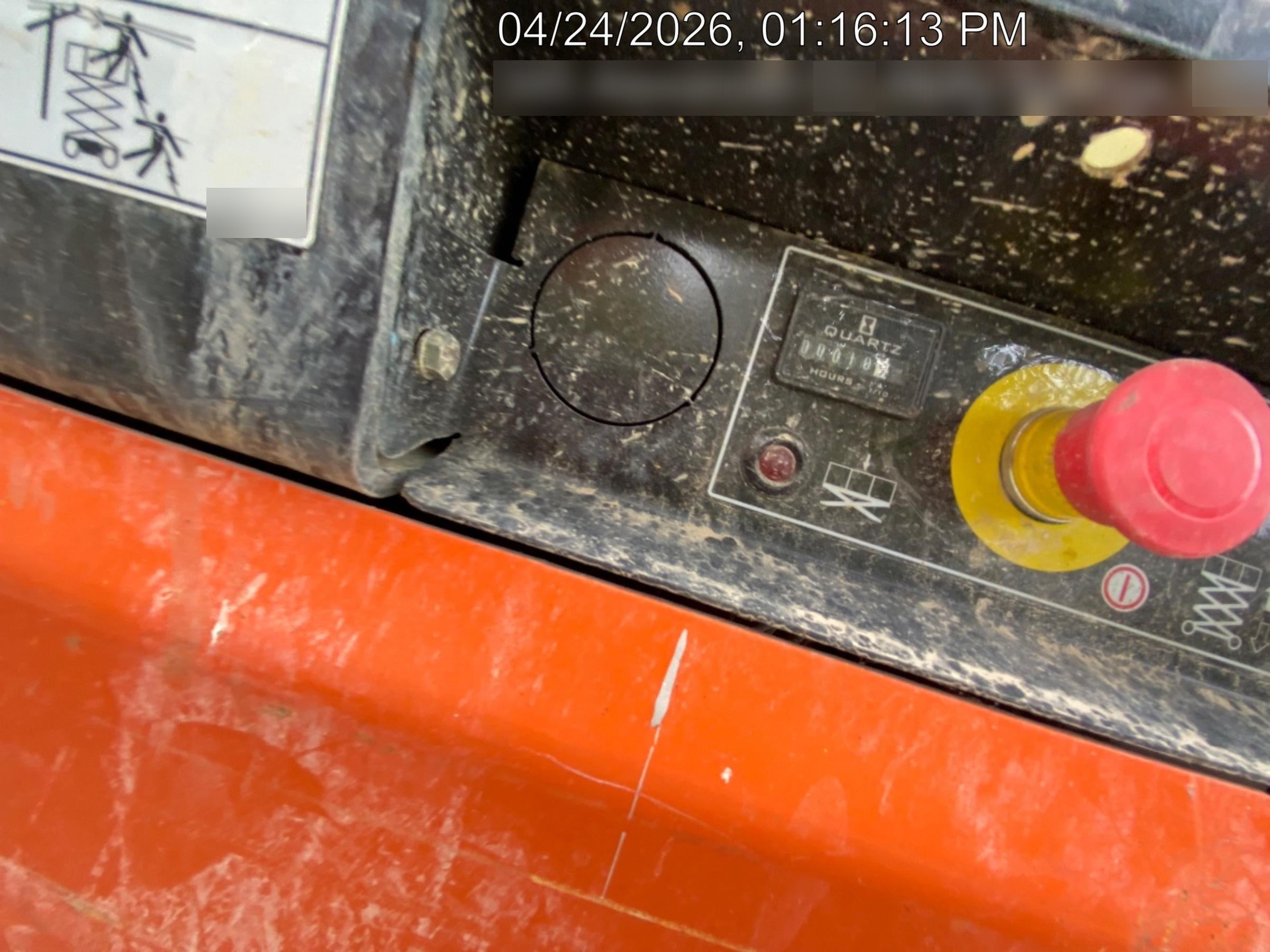 2025 JLG ES1932