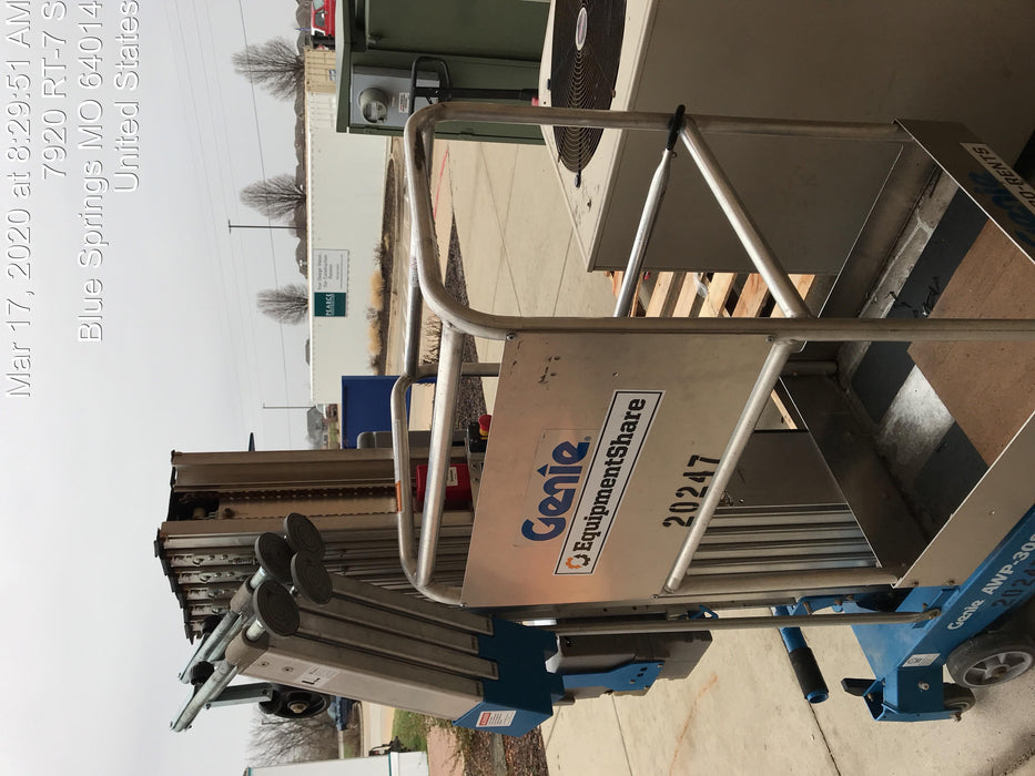 2018 GENIE AWP-30S