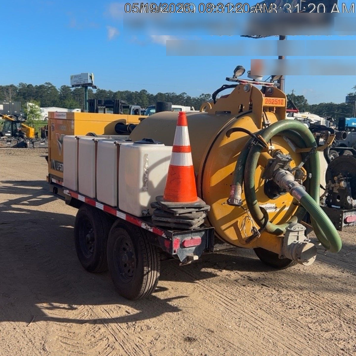 2022 VAC-TRON LP573XDT